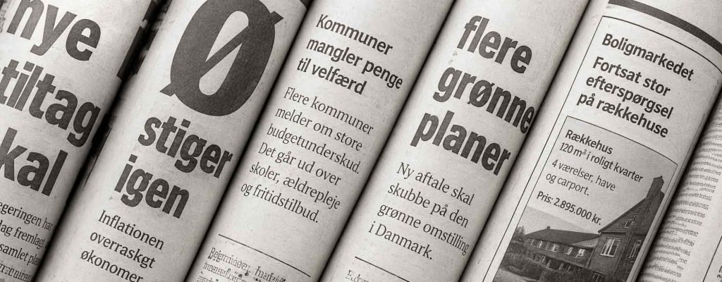 find anmeldelser af forskellige aviser
