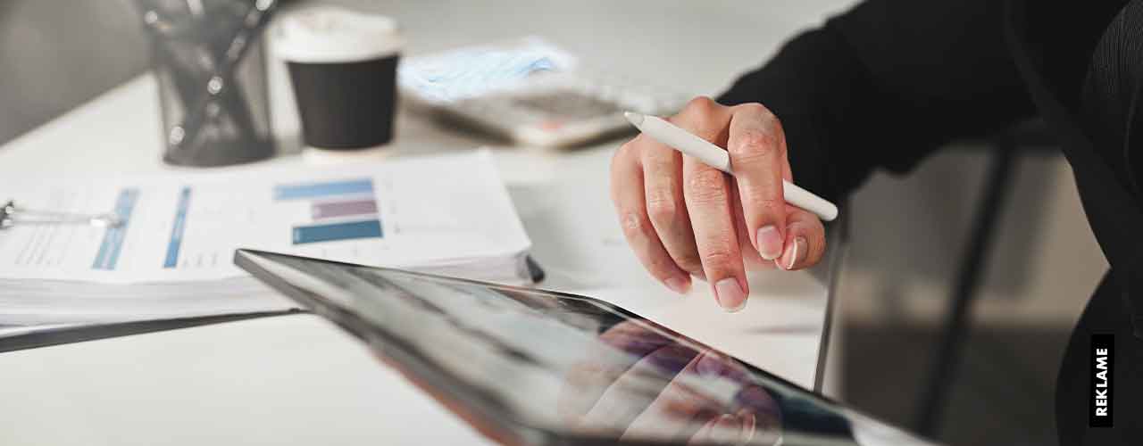Data og vækst i synergi: Optimering af salgsprocesser med HubSpot